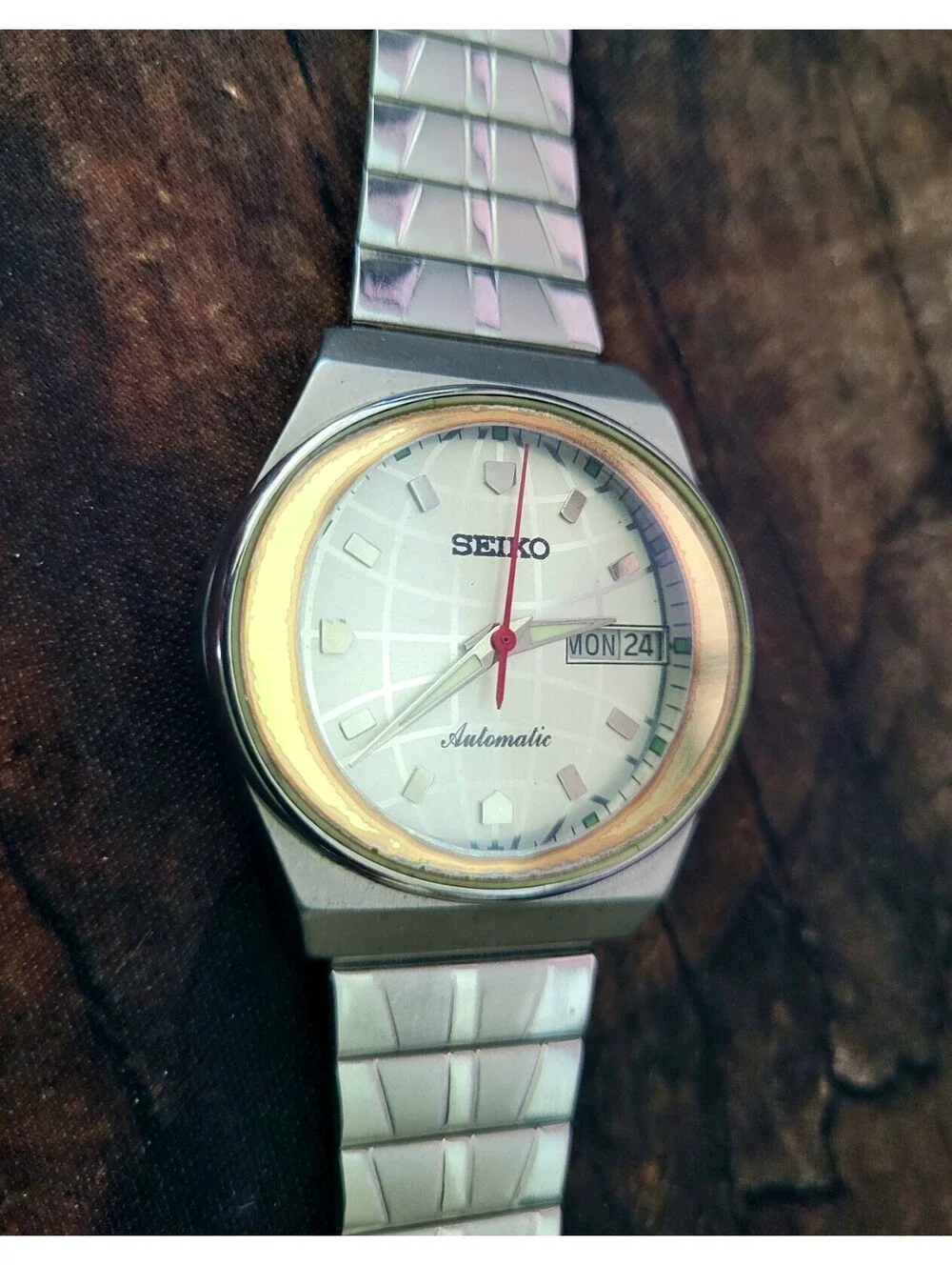 Rare Vintage Retro Seiko Geo Dial Date Mens Watch Exb Mod
